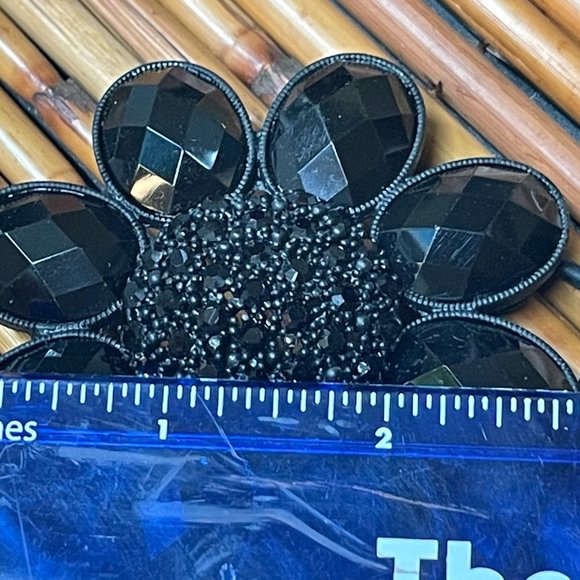 FANCY BELT BUCKLE BLACK METAL FACETED CABOCHONS W/ BLACK RHINESTONES CENTER HUGE - Picture 4 of 4